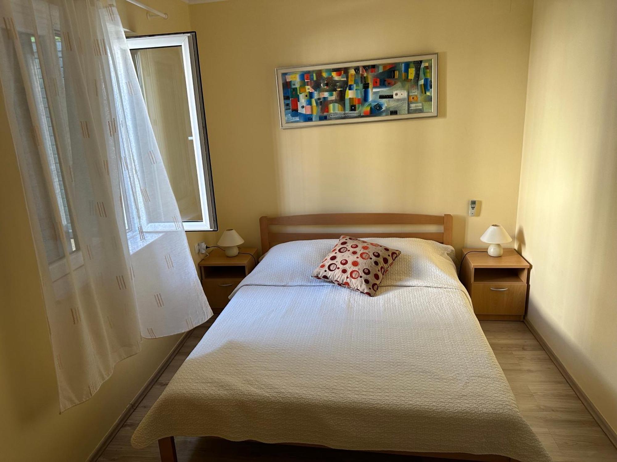 Spacious 1 Bedroom 4 Star Apartment, Mlini Kültér fotó