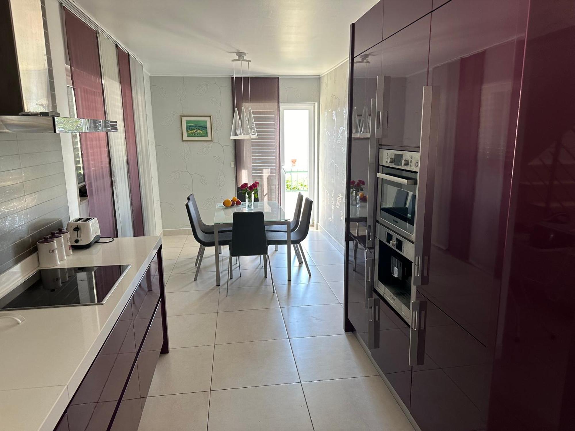 Spacious 1 Bedroom 4 Star Apartment, Mlini Kültér fotó