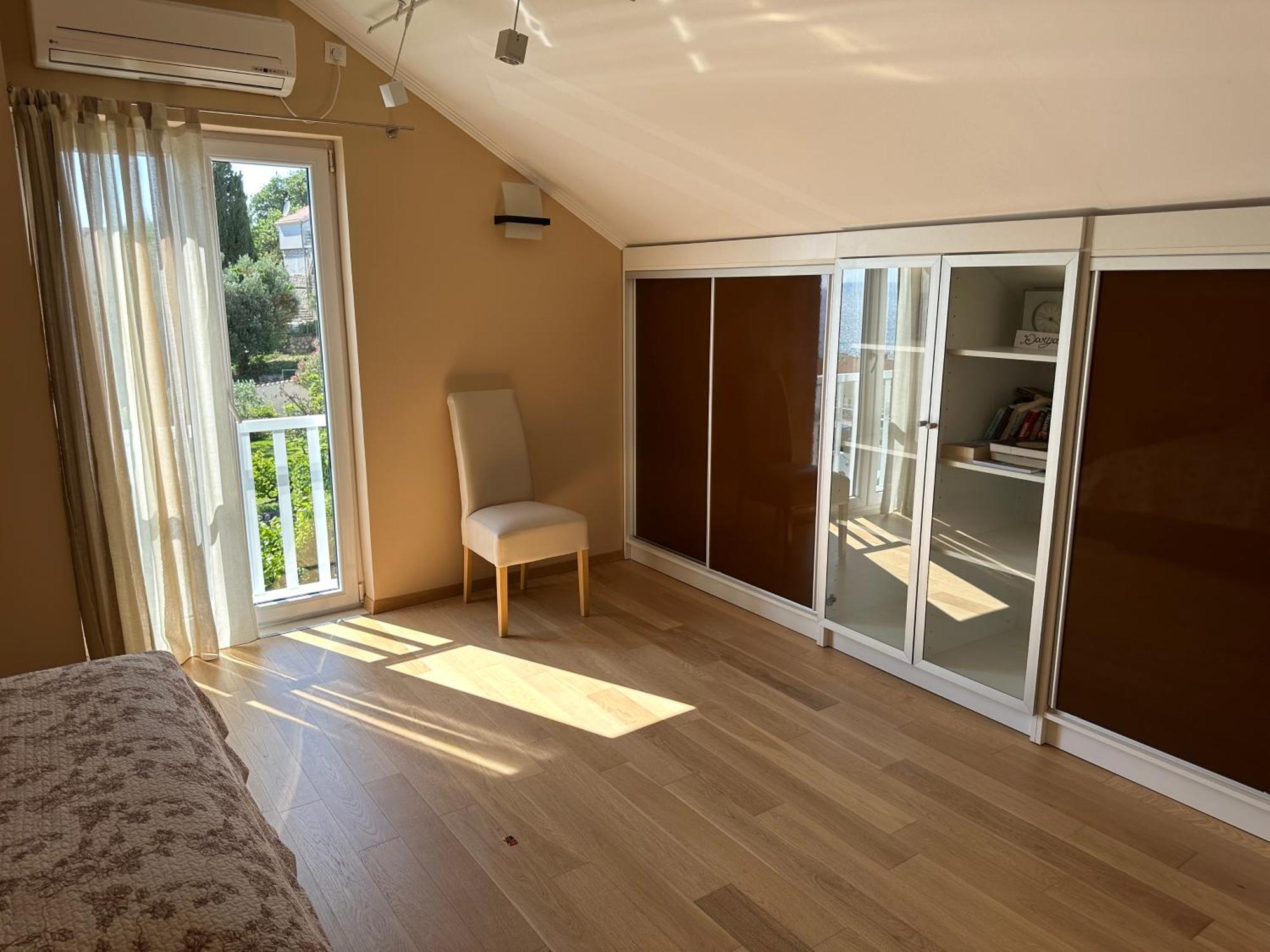 Spacious 1 Bedroom 4 Star Apartment, Mlini Kültér fotó